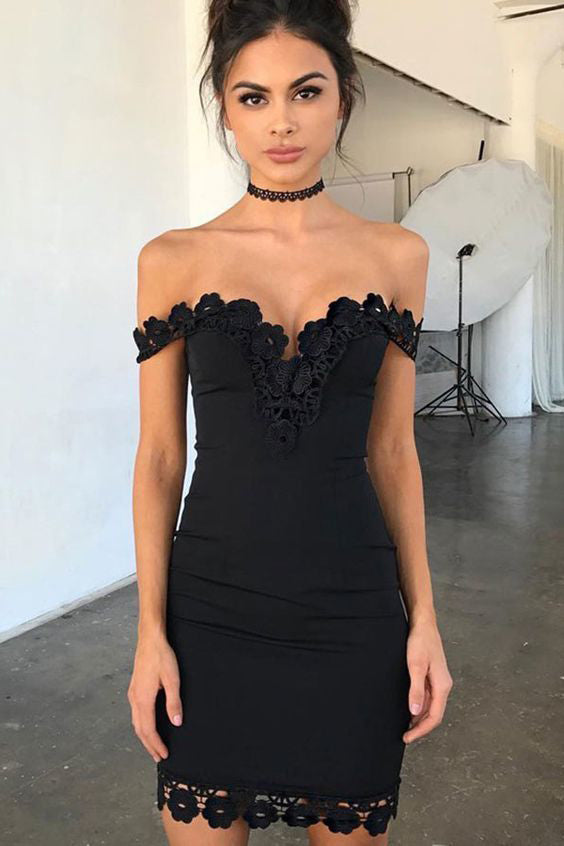 Black lace 2024 hoco dress