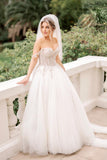 A Line Sweetheart Tulle Wedding Dress with Beading N095